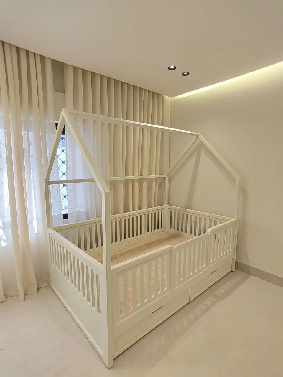 Kids House Bed