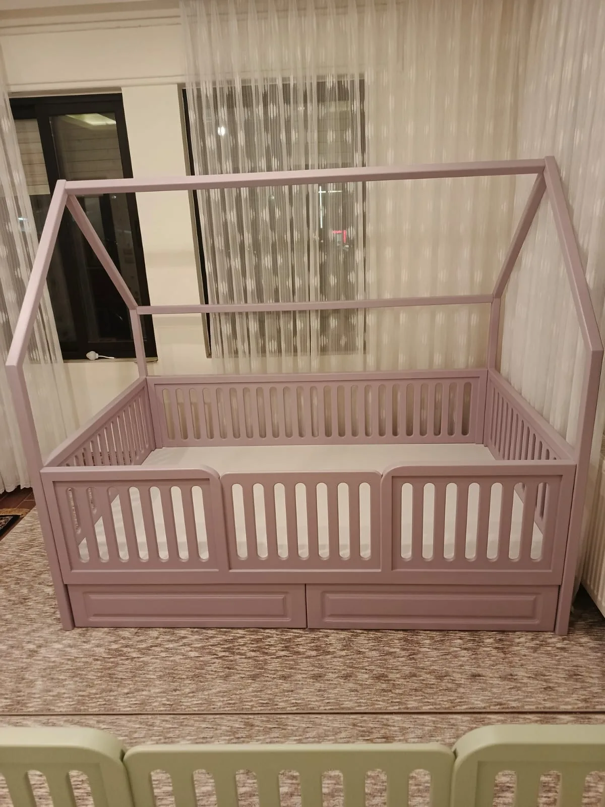 سرير أطفال بيت خشبي (Montessori House Bed)