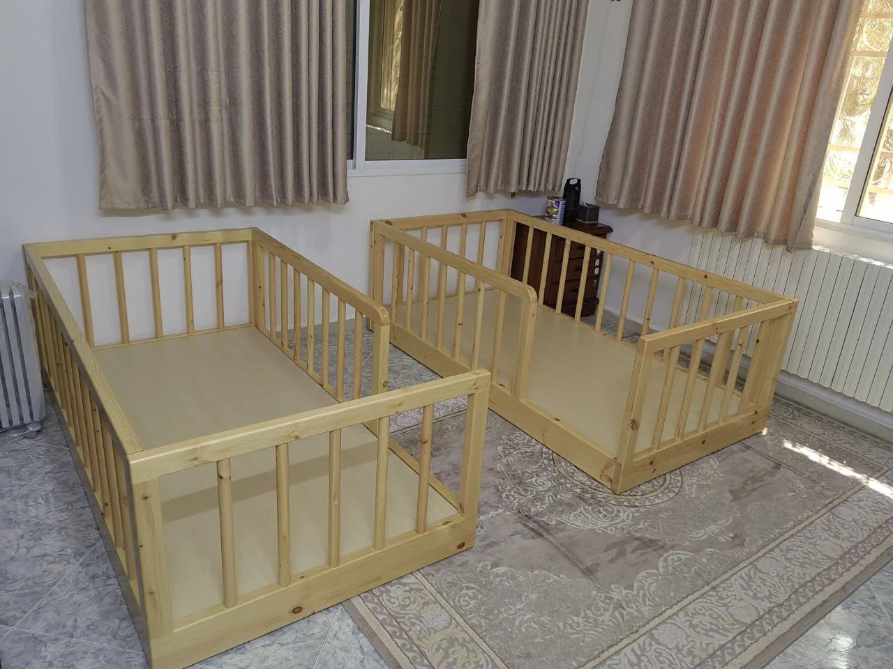 تخت مفرد مقاس 90/200 خشب سويد رمل دهان التشطيب ألفا ايطالي